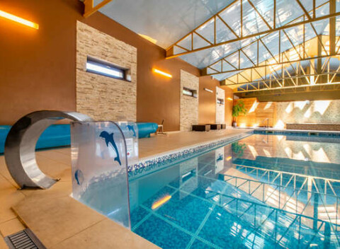 Silvestrovský pobyt pre 2 osoby vo Wellness Hoteli Spark**** alebo vstupenky na Silvestrovský večer