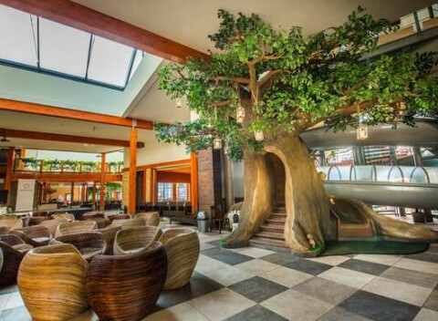 Plne vybavený apartmán len 10 min. pešo od Vodného parku Bešeňová: vlastná kuchynka a parkovanie