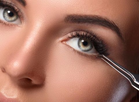 Stačí zaklipkať očami a budú sa diať zázraky... S 3D alebo 4D mihalnicami Smart Lashes.