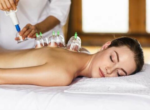 Bankovanie na uvoľnenie svalov, odstránenie bolesti a podporu vnútorných orgánov