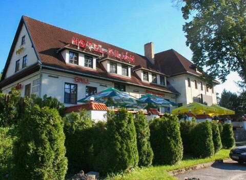 Južné Čechy: Dovolenka pri priehrade Lipno neďaleko ski areálov v Hoteli Kilián *** s polpenziou