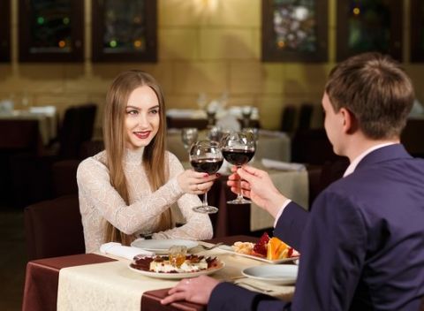 Romantická 3-chodová večera a relax v exkluzívnom vonkajšom saunovom svete kúpeľov Zelená žaba.