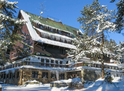 Žďárské vrchy v Penzióne Sykovec s polpenziou, privátnym wellness a voucherom na nápoje