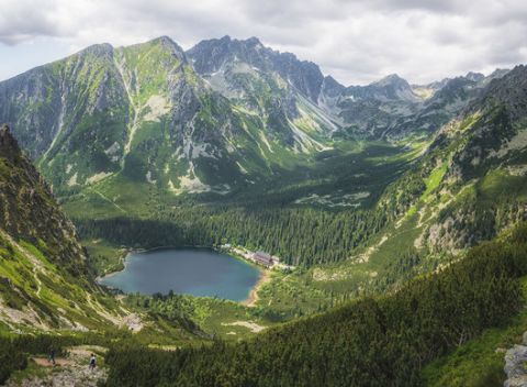 Jarné pobytové balíčky na pohodovú dovolenku v penzióne Pohoda. Objavte s nami krásu Vysokých Tatier.