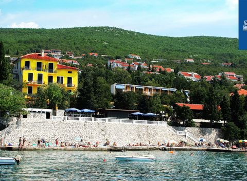 Dovolenka v Chorvátsku na 8 dní v Hoteli alebo Pavilónoch Riviera** v Crikvenici s polpenziou.