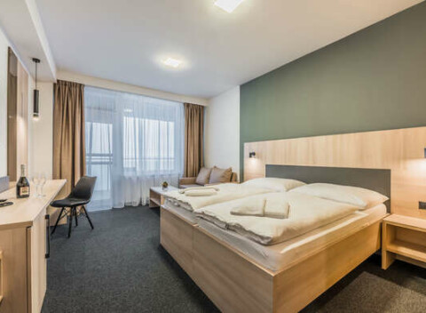 Veľkonočný pobyt v hoteli Glamour**** pri Zemplínskej šírave s neobmedzeným wellness a polpenziou