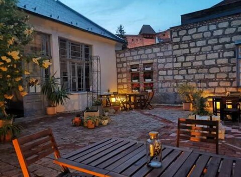 Wellness dovolenka v Egri vo adult friendly Ville Florencia s raňajkami a vstupom na hrad