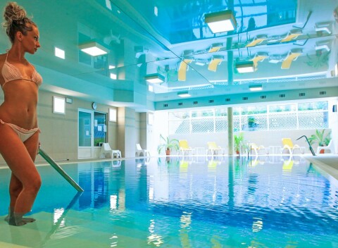 Poľsko v Hoteli Cieplice Medi & SPA *** s raňajkami/polpenziou a wellness s bazénom so slanou vodou