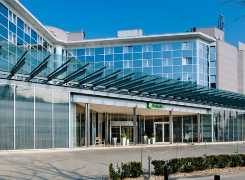 Rodinný pobyt v hoteli Holiday Inn Brno**** počas víkendov s voľným vstupom do wellness centra.