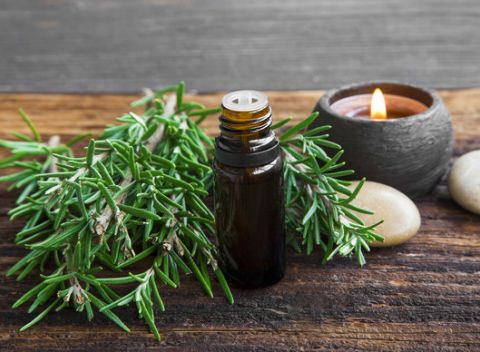 Jarné príjemné uvoľnujúce masáže. Masážne balíčky, ktoré vás naštartujú.