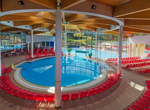 SUPER CENY: Meander Oravice – vstupy do termálneho aquaparku s celoročnými bazénmi