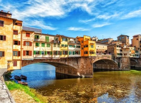 Ubytovanie pre dvoch priamo v historickom centre Florencie s raňajkami v cene.