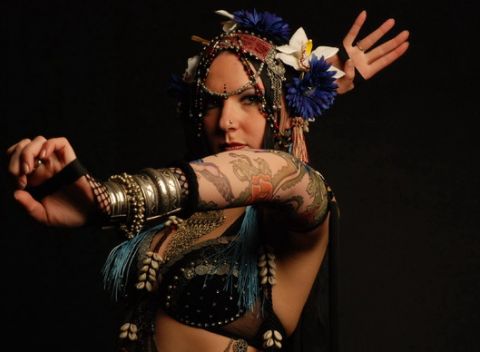 Zvýraznite vašu ženskú energiu! Kurz orientálneho tanca – Ružinov, Petržalka a Karlovka.