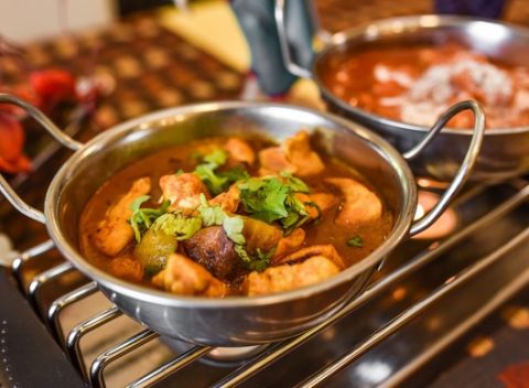 Exotické indické menu u vás doma alebo v práci – take away pre 2 osoby.