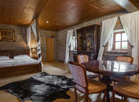 Pobyt v oceňovanom štýlovom kaštieli Chateau Krakovany plný relaxu, oddychu a výborného jedla.