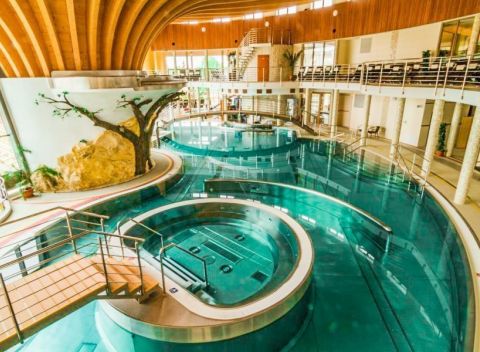 Podhájska v Penzióne Royal s balíčkom športových aktivít a zľavou do kúpeľov.