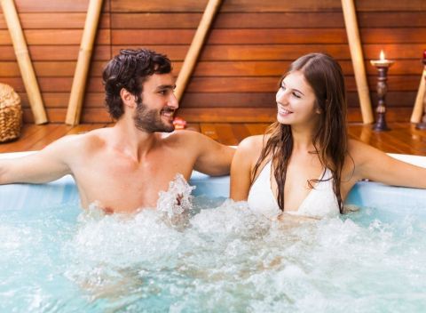 Vranovská priehrada v Penzióne Grasel *** s privátnym bazénom a vírivkou.