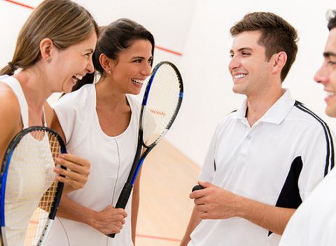 Hodinový prenájom kurtu na squash v Tenis Club Trnávka. Platné aj cez víkendy.