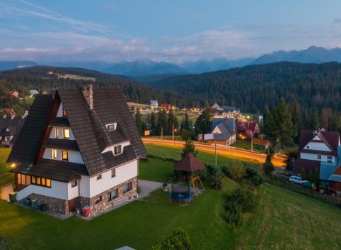 Dovolenka v poľskom hoteli Aquarion**** prepojenom s aquaparkom, ktorý môžete neobmedzene využívať.