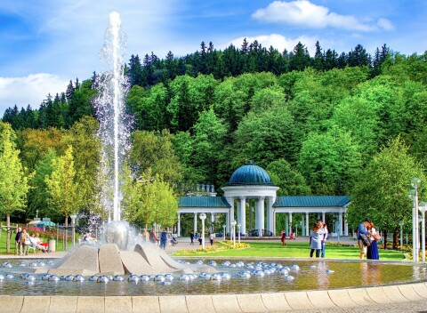 Mariánské Lázně v blízkosti centra v B&B Hoteli Volčík s kontinentálnymi raňajkami a 1x štvorchodovou večerou