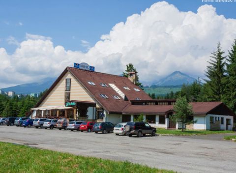 Príďte sa nadýchať tatranského vzduchu a oddýchnuť si do hotela Sosna v Tatrách.
