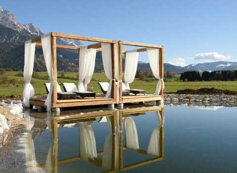 Salzbursko vo Vitalhoteli Saliter Hof **** s polpenziou, wellness s 3 druhmi sáun, fitness a hodinami jogy