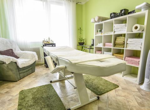 Klasická masáž s vynikajúcimi hodnoteniami. Odpočinie si vaše telo aj myseľ.