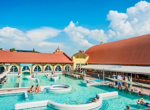 Veľký Meder v apartmánoch Karmon Park 100 m od termálov so zľavou na vstupy.