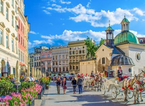 Krakov: dovolenka priamo v historickom centre v hoteli Fortuna *** s raňajkami.