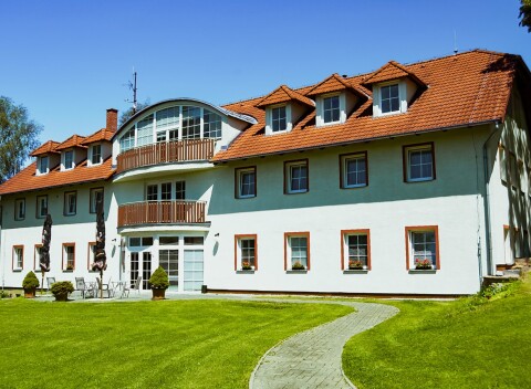 Pobyt v podhorí Orlických hôr: Penzión Pastviny s raňajkami/polpenziou, kúpacou kaďou a vírivou vaňou + šport