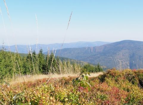 Výlety po Beskydách s výhľadmi na Slovensko i Poľsko z horského hotela Kozubová.