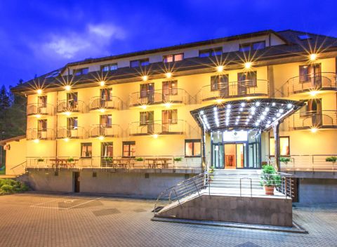 Poľské Beskydy neďaleko slovenských hraníc s wellness a polpenziou, v cene zľava na SPA procedúry.