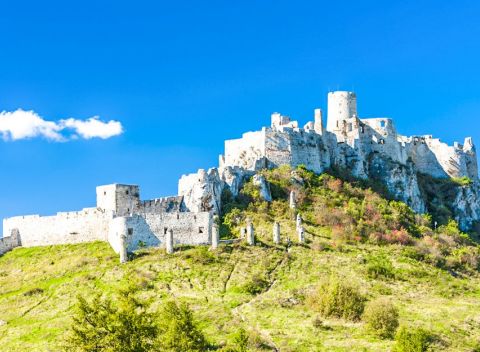 Slovenský raj v Penzióne Podzámok pod Spišským hradom s bazénom a polpenziou.