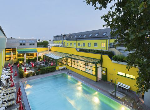 Parádny wellness víkend vo Viedni v príjemnom prostredí Vienna Sporthotel**** s bazénom a saunami.