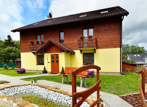 Ubytovanie v apartmáne vo Vile Horal s krásnym výhľadom na Nízke Tatry.