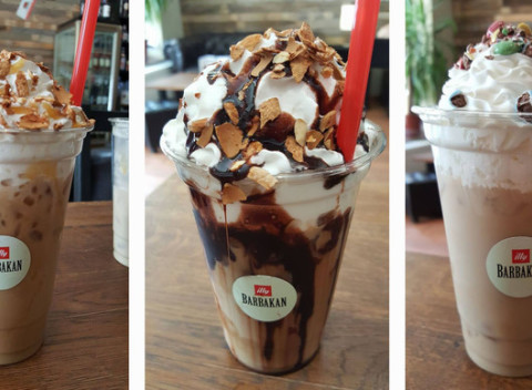 Schladenie v tej najlepšej možnej podobe. Dve osviežujúce frappuccina v rôznych príchutiach.