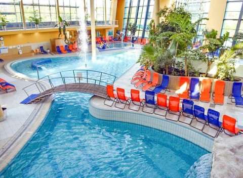 Jedinečný zážitok v maďarskom Ostrihome vo štvorhviezdičkovom hoteli priamo prepojenom s termálmi.