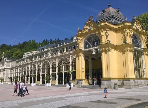 Romantický pobyt v centre kúpeľov Mariánskych Lázní v hoteli Haná*** s polpenziou a procedúrami.