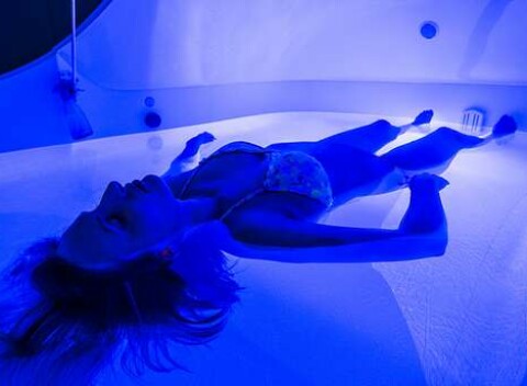 Float terapia s masážou pre 1 osobu v ZEN SPA - telo bez tiaže, harmonizácia a relax v príjemnom prostredí
