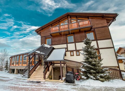 Vysoké Tatry neďaleko Aquacity Poprad v Hoteli Eufória *** s polpenziou a vyžitím + fľaša vína, káva a dezert