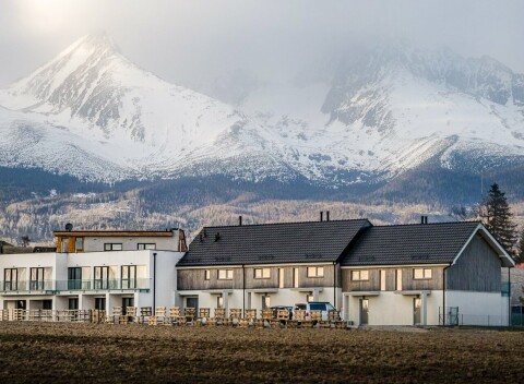 Vysoké Tatry v Penzióne Čerešňový sad s raňajkami a wellness + zapožičanie športového vybavenia a bohaté zľavy