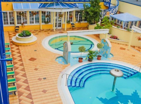 Hotel Rudolf*** Hajdúszoboszló pre dvoch s polpenziou, neobmedzeným wellness a termálnymi bazénmi.