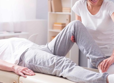 Komplexná liečba, individuálne cvičenie, mäkké techniky, konzultácie a vyšetrenie na klinike PROFY.