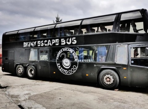 Divný autobus - absolútna novinka od tvorcov divných escape hier - adrenalínových 75 minút.