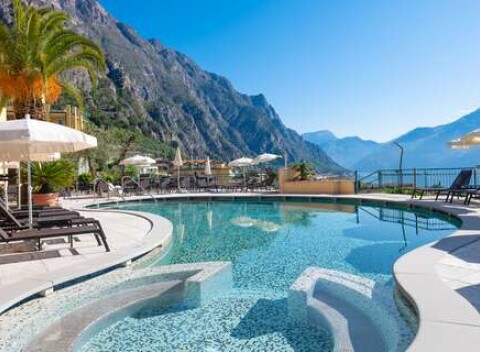 Pobyt v Hoteli Cristina s raňajkami v talianskom Limone Sul Garda