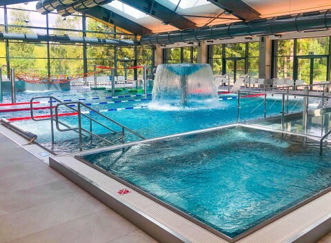 Beskydy blízko Vodného sveta a turistických chodníkov v Horskom hoteli Kyčerka *** s polpenziou a vyžitím