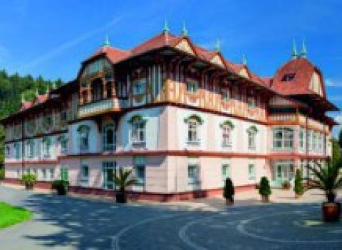 Hotel Litovel*** Luhačovice, najkrajšie moravské kúpele s polpenziou a masážou.