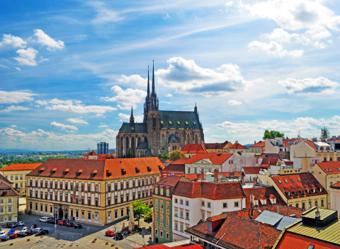 Južná Morava v hoteli pri Brnenskej priehrade s bazénom, saunami, fitness a polpenziou.