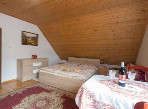 Objavte čarokrásnu Oravu v malebnej podtatranskej dedinke Habovka v Domčeku na Orave.