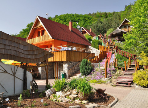 Dokonalý relax pre celú rodinu v Športcentre Ekoma neďaleko Zvolena v Sekierskej doline.